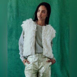 The Boucle Loop Vest in Soft White